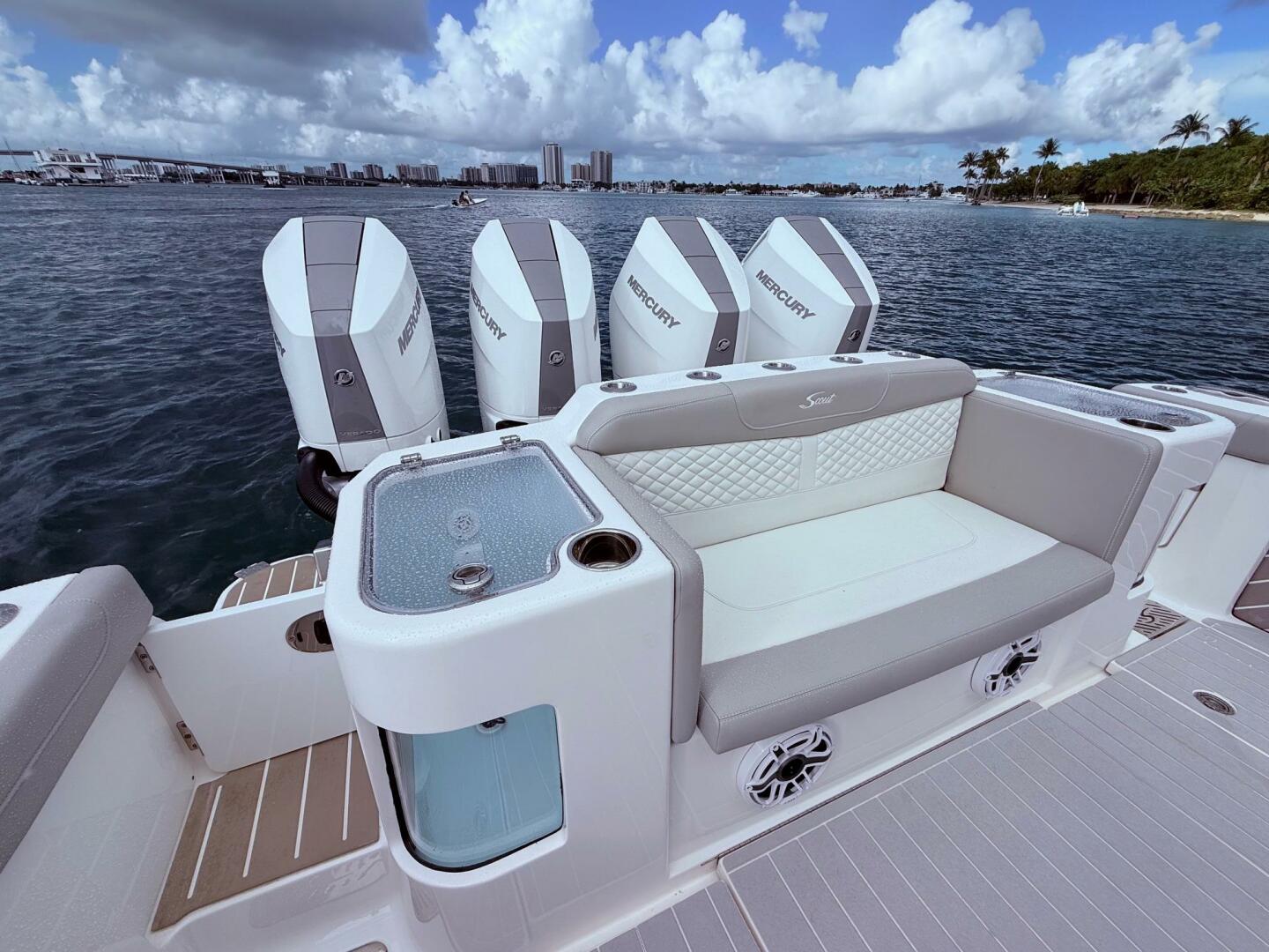 2006 Carver 43 Motor Yacht - Image 100
