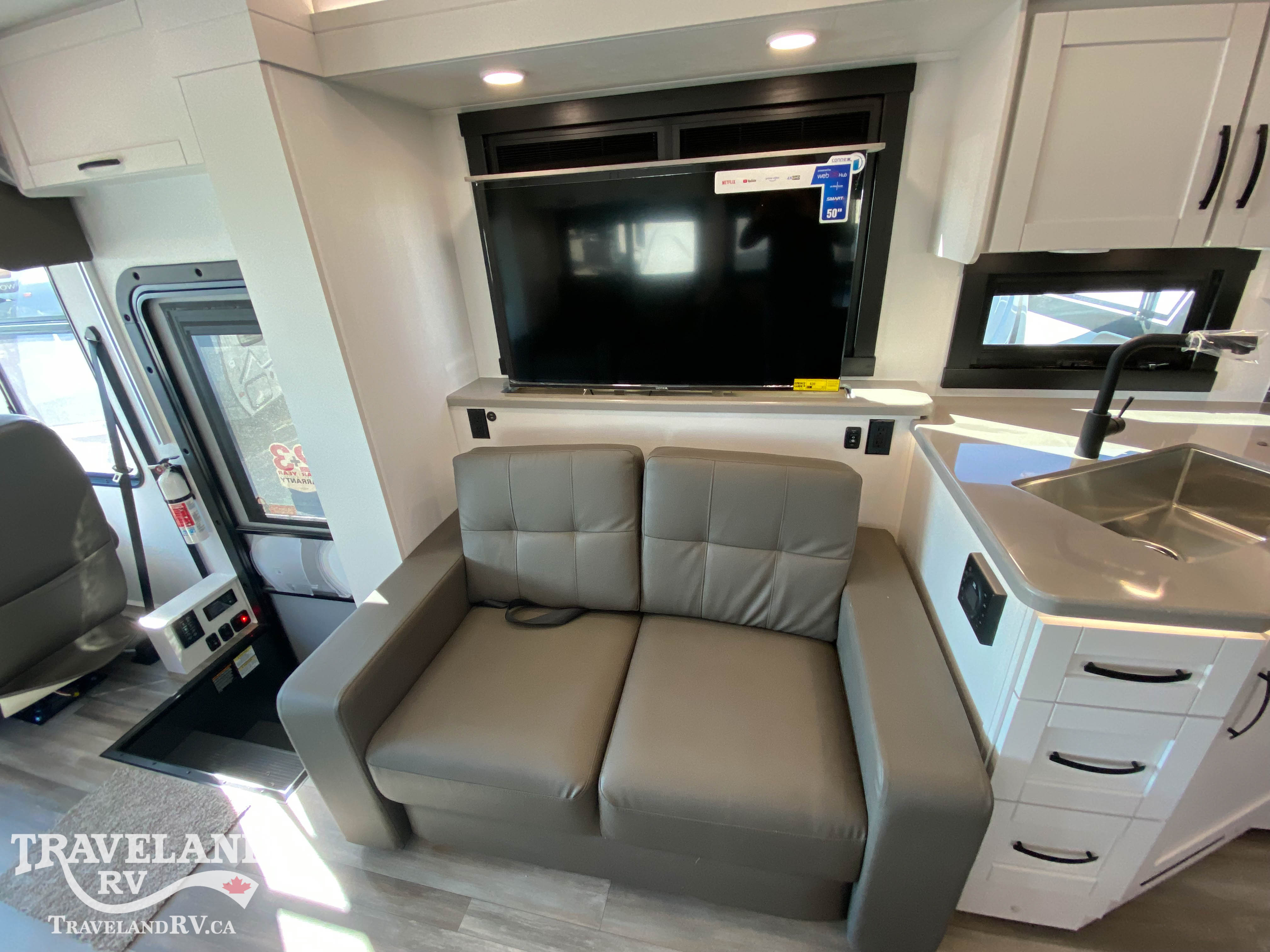 2026 Entegra Coach Vision XL 34G - Image 17