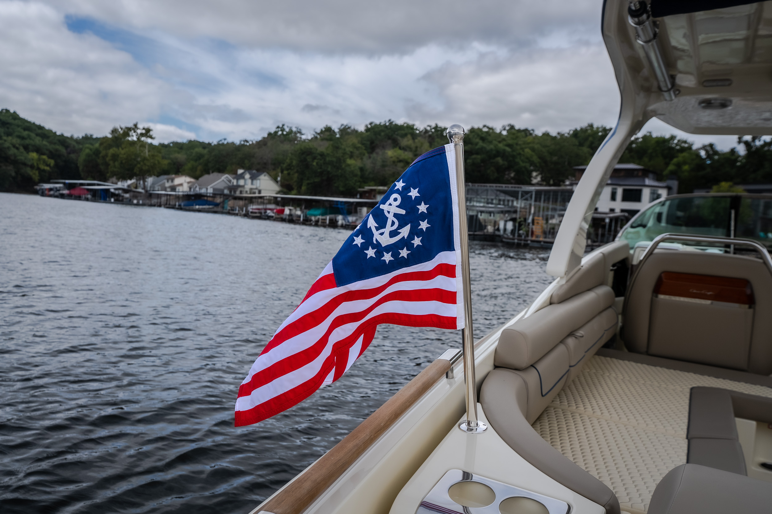 2027 Chris Craft Launch GT 35 ME - Image 10