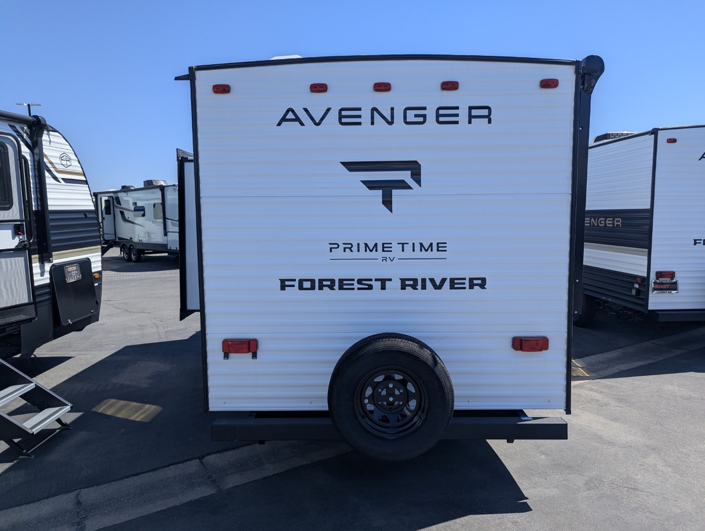2027 Forest River Avenger LT 18DBS - Image 5