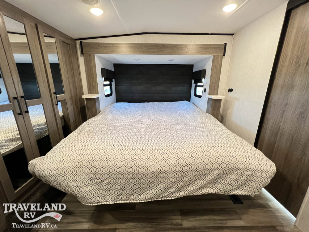 2022 HEARTLAND ROAD WARRIOR 414RW - Image 42