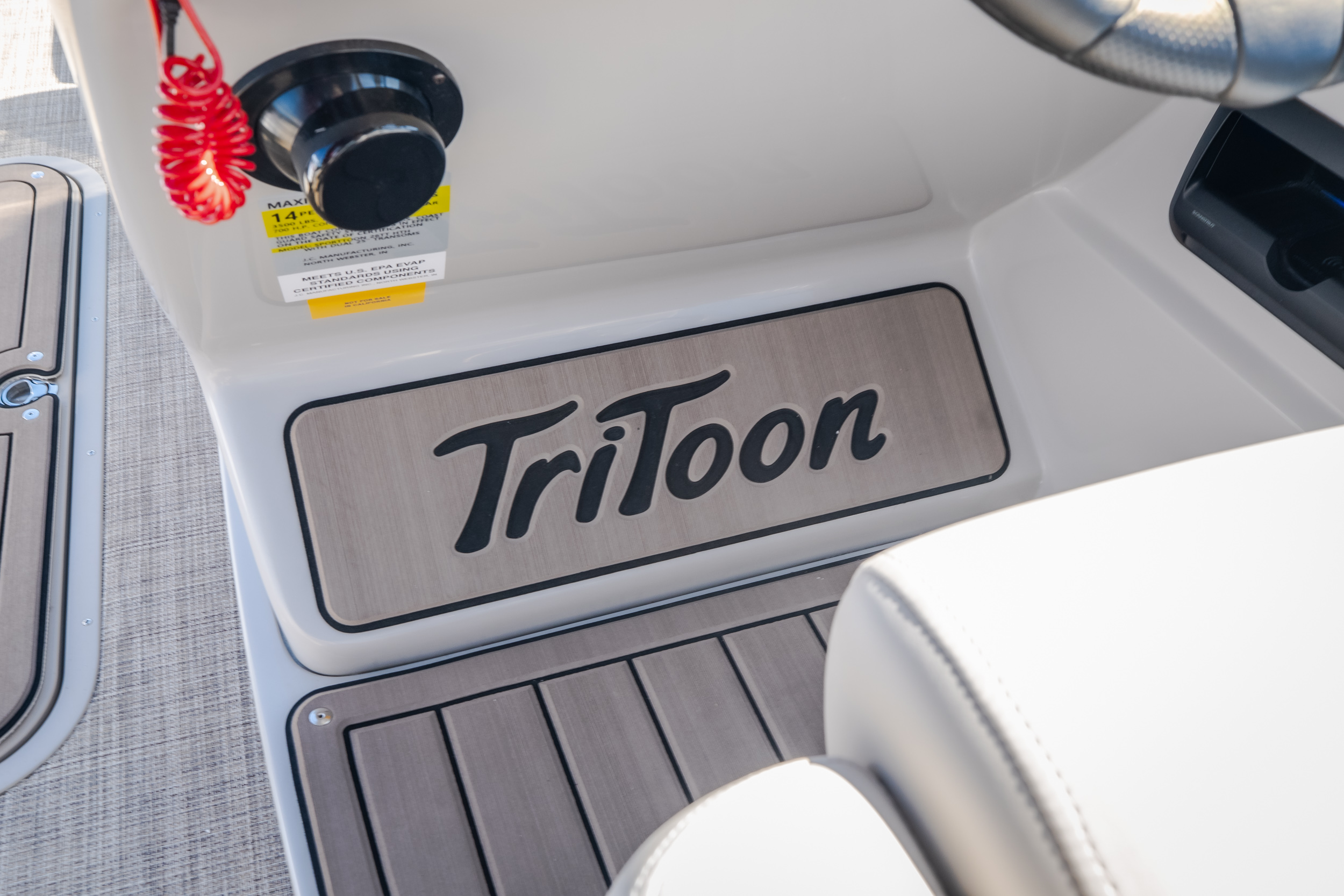 2026 JC Tritoon Sporttoon 26TT - Image 11