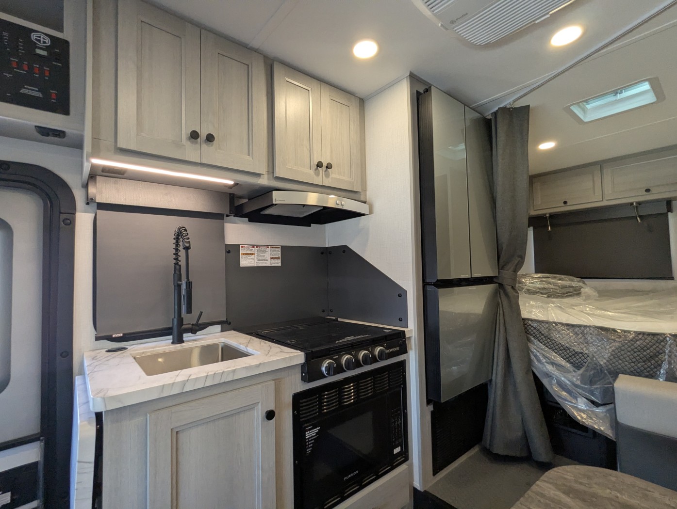 2027 Forest River Solera 22N 4X4 - Image 31