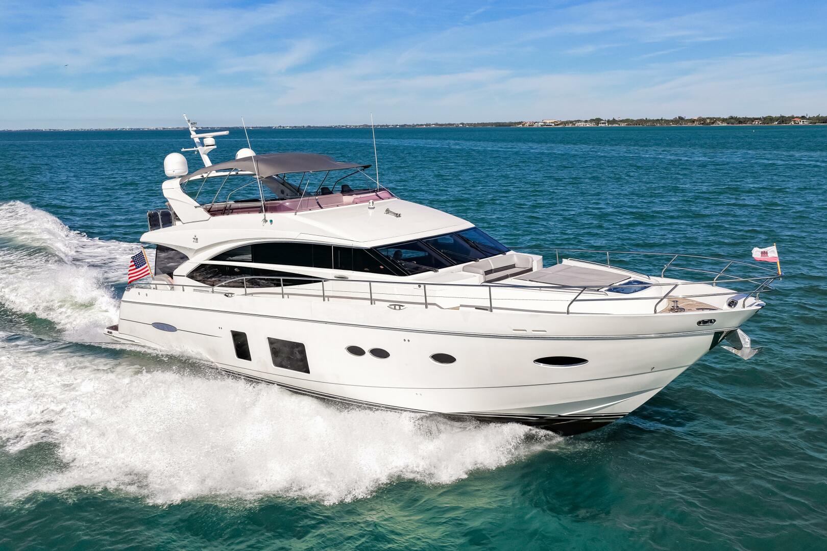 2014 Princess Y72 - Image 60