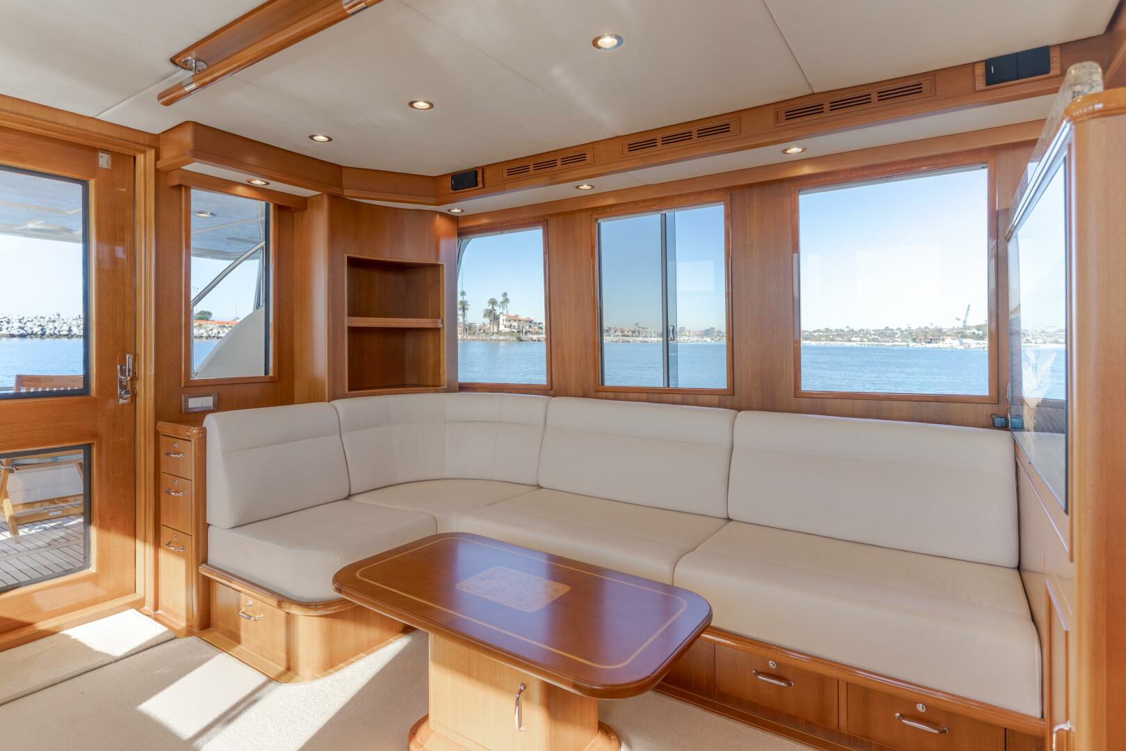 2008 Grand Banks 59 Aleutian RP - Image 8