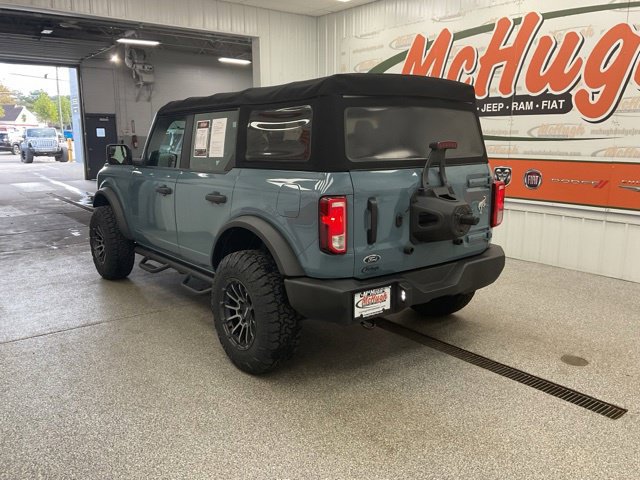 2022 Ford Bronco Utility 4D Black Diamond 4WD - Image 7