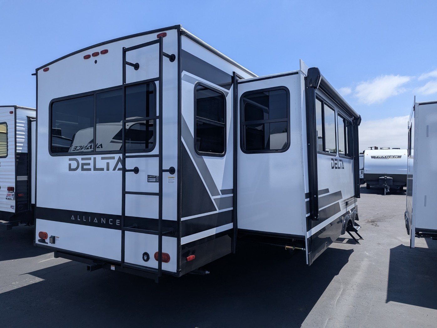 2026 Alliance RV Delta 292RL - Image 6