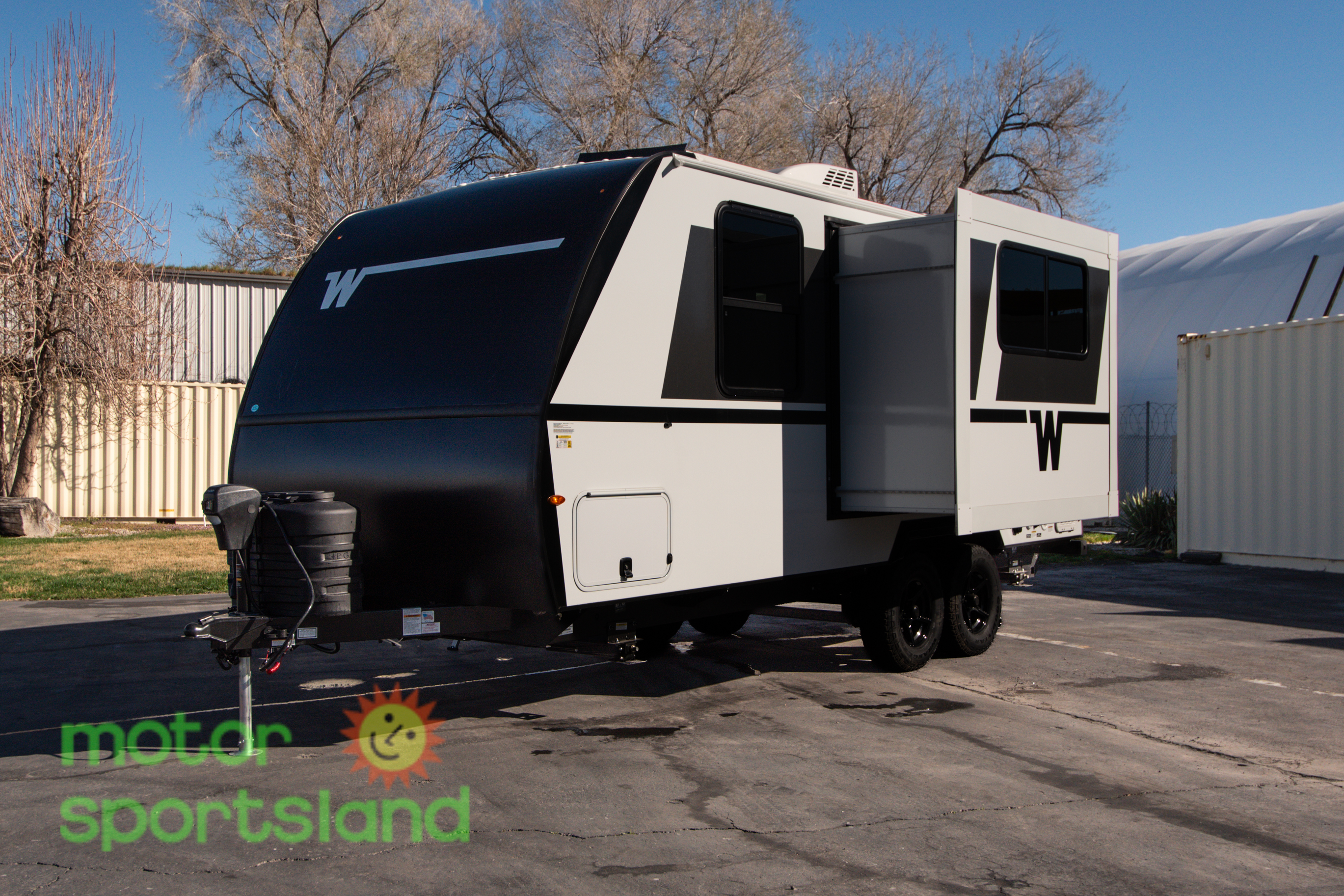 2026 Winnebago Micro Minnie 2108FBS - Image 11