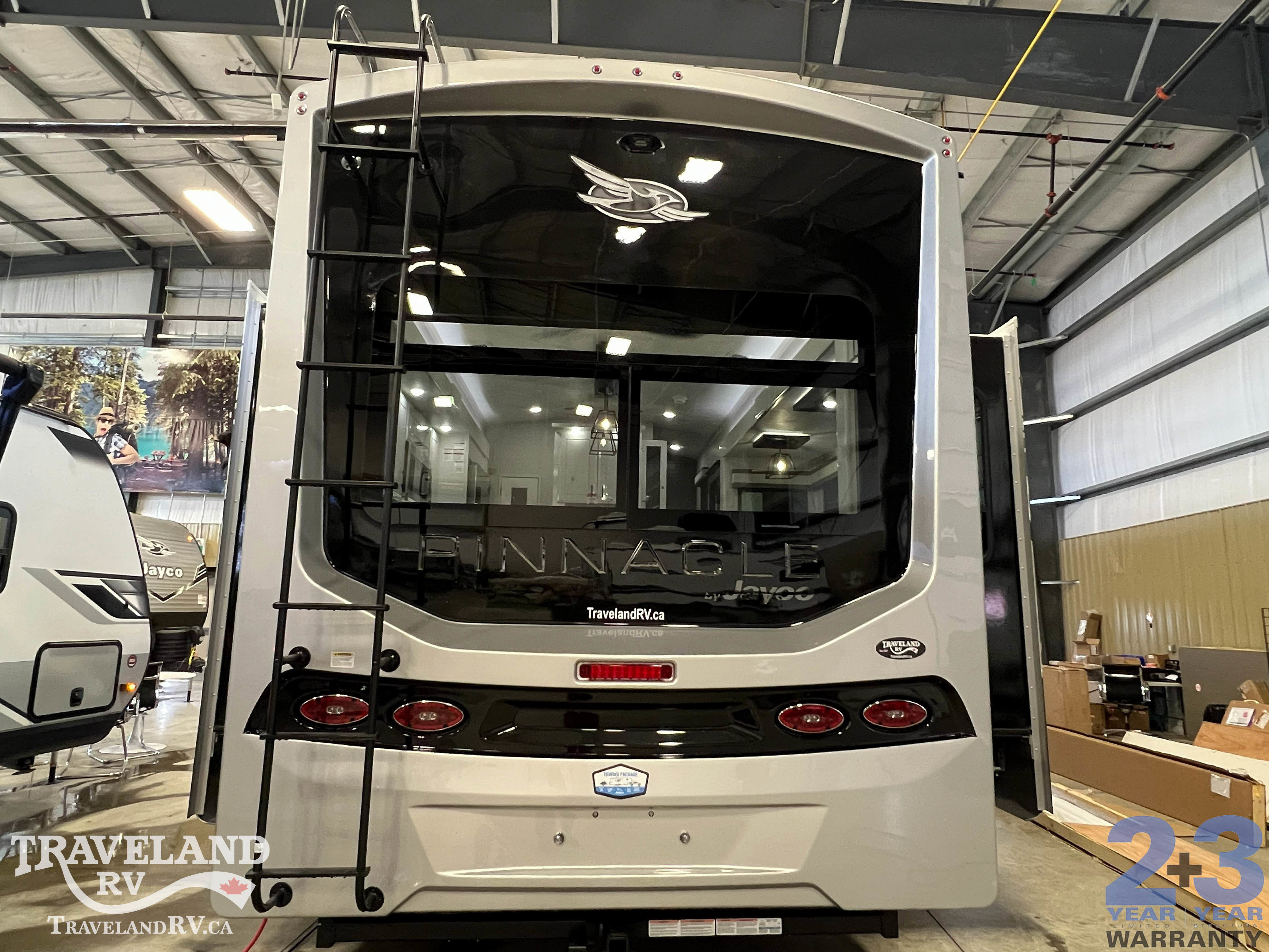 2026 Jayco Pinnacle 32RLTS - Image 5