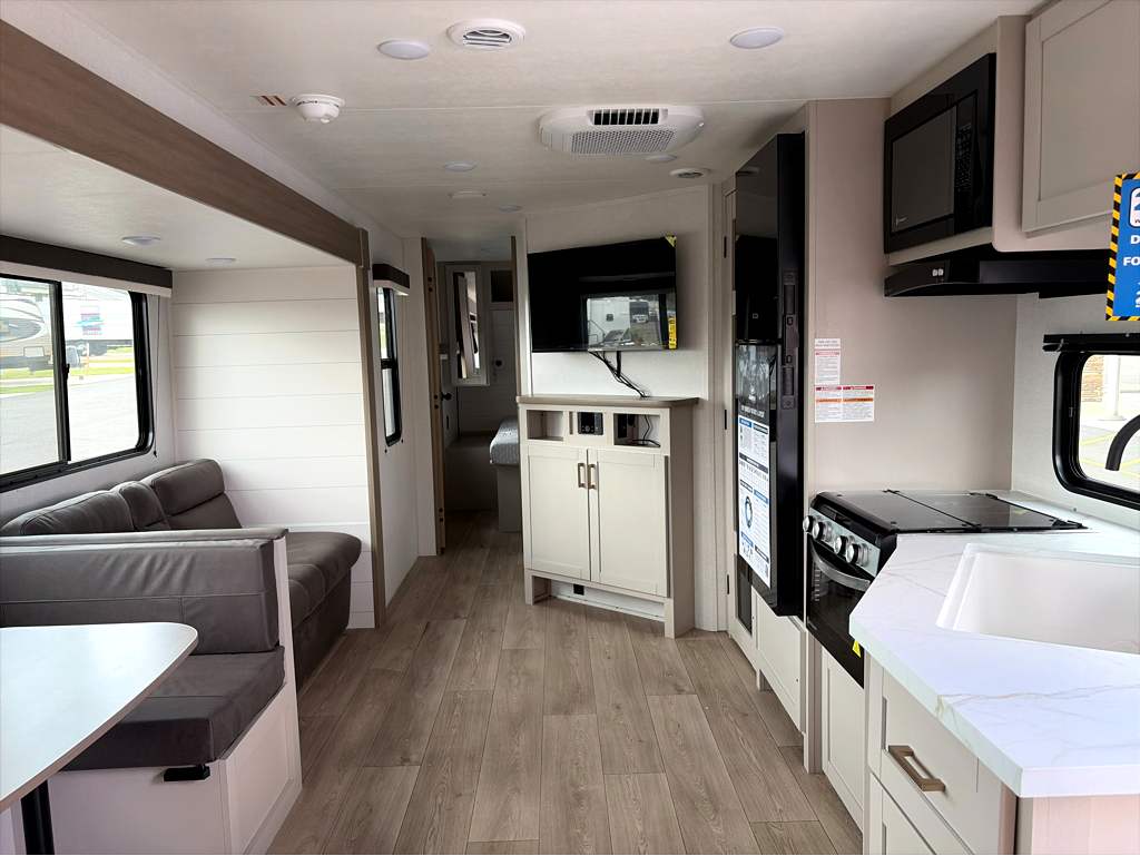2027 JAYCO JAY FLIGHT 295TBS - Image 10