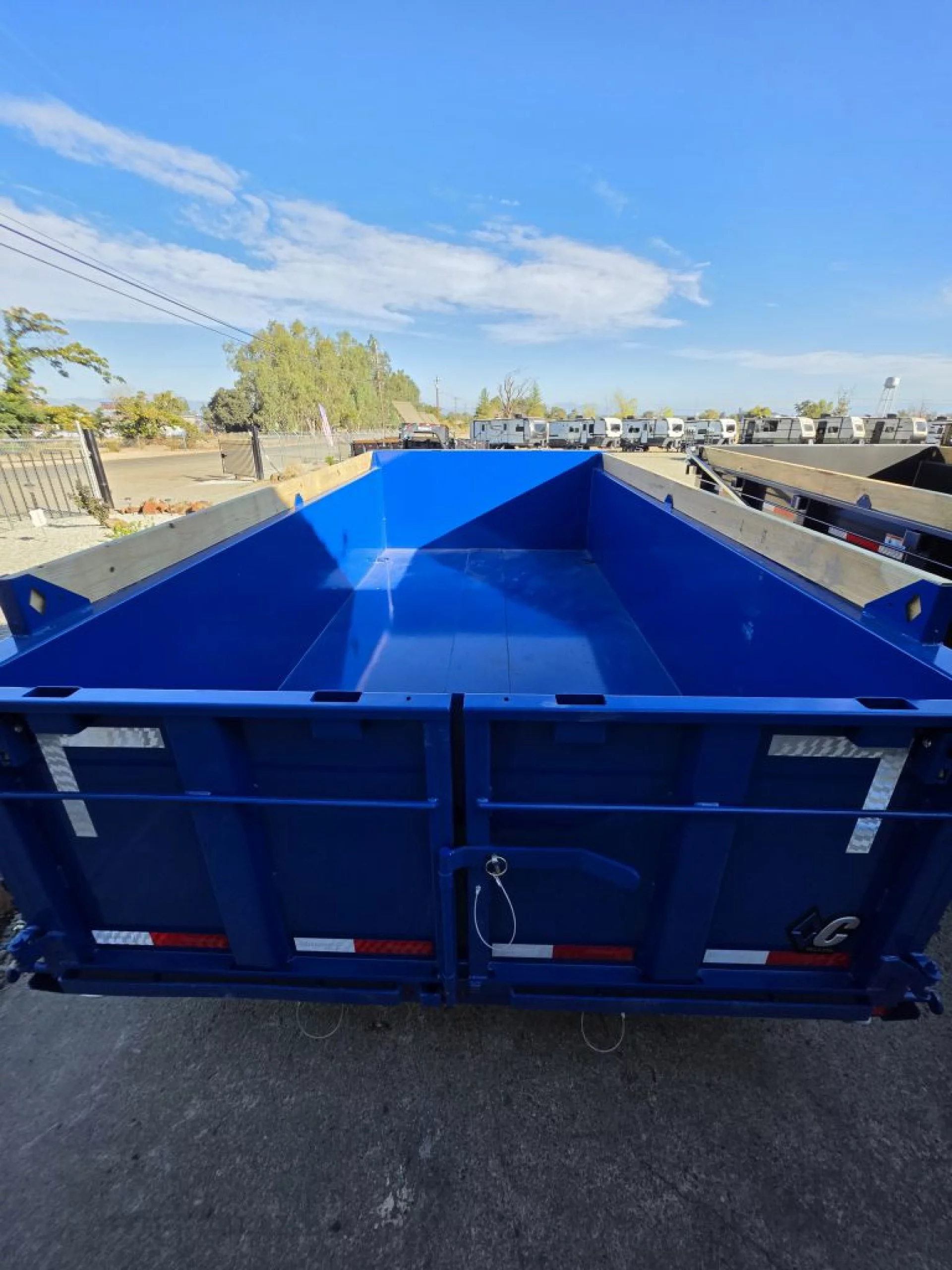 2027 DIAMOND C TRAILERS DIAMOND C LPT 207 PACESETTER - Image 8