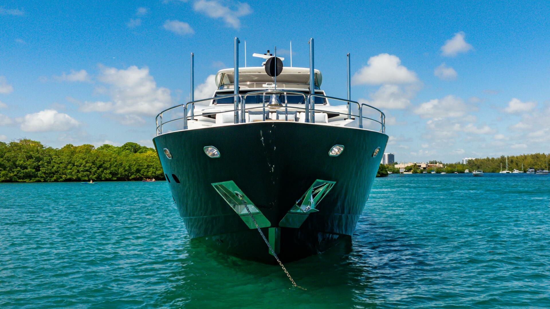 2011 Sunseeker 34 Metre Yacht - Image 4