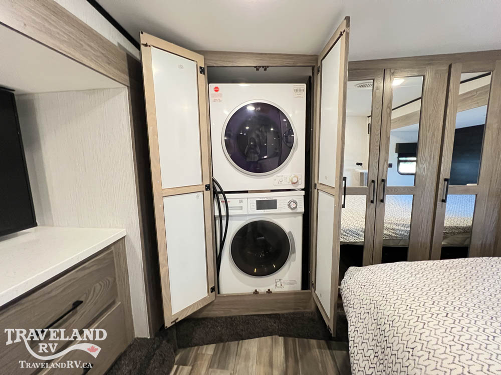 2022 HEARTLAND ROAD WARRIOR 414RW - Image 44