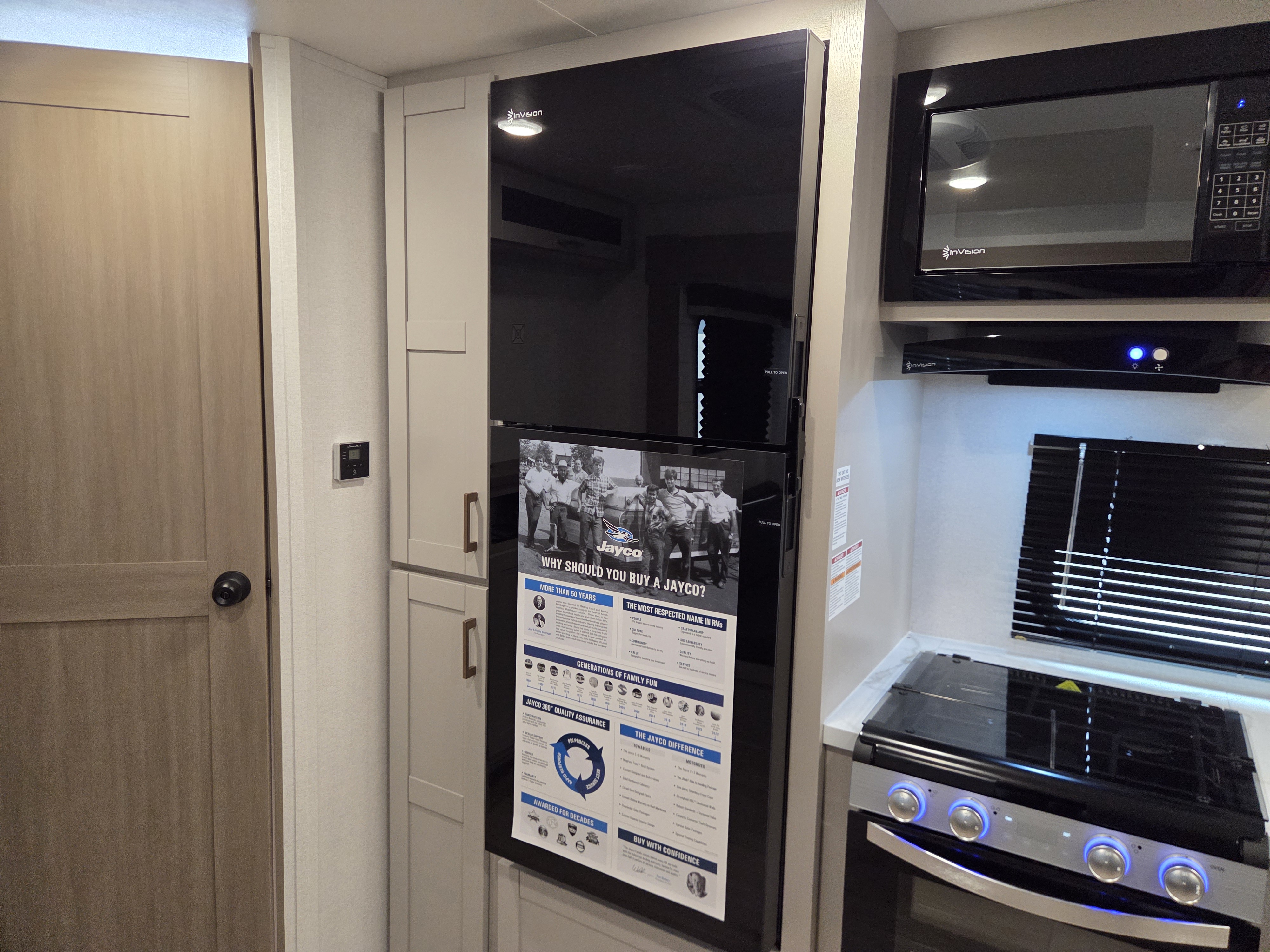 2027 Jayco Jay Flight SLX 262RLS - Image 13
