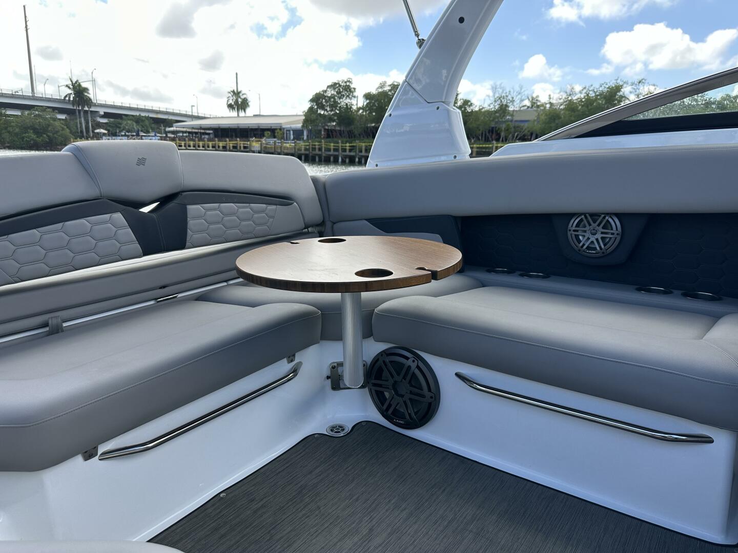 2019 Chaparral 21 H2O Sport - Image 196