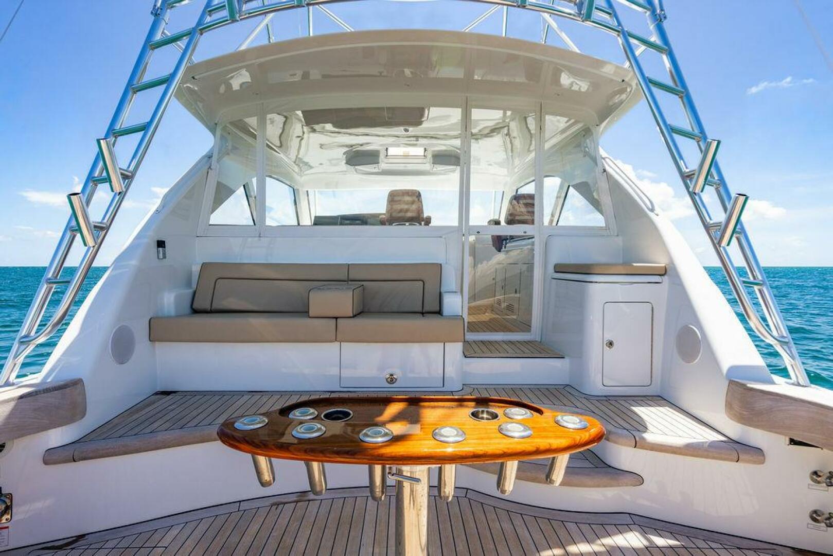 2023 Hatteras GT45X - Image 12