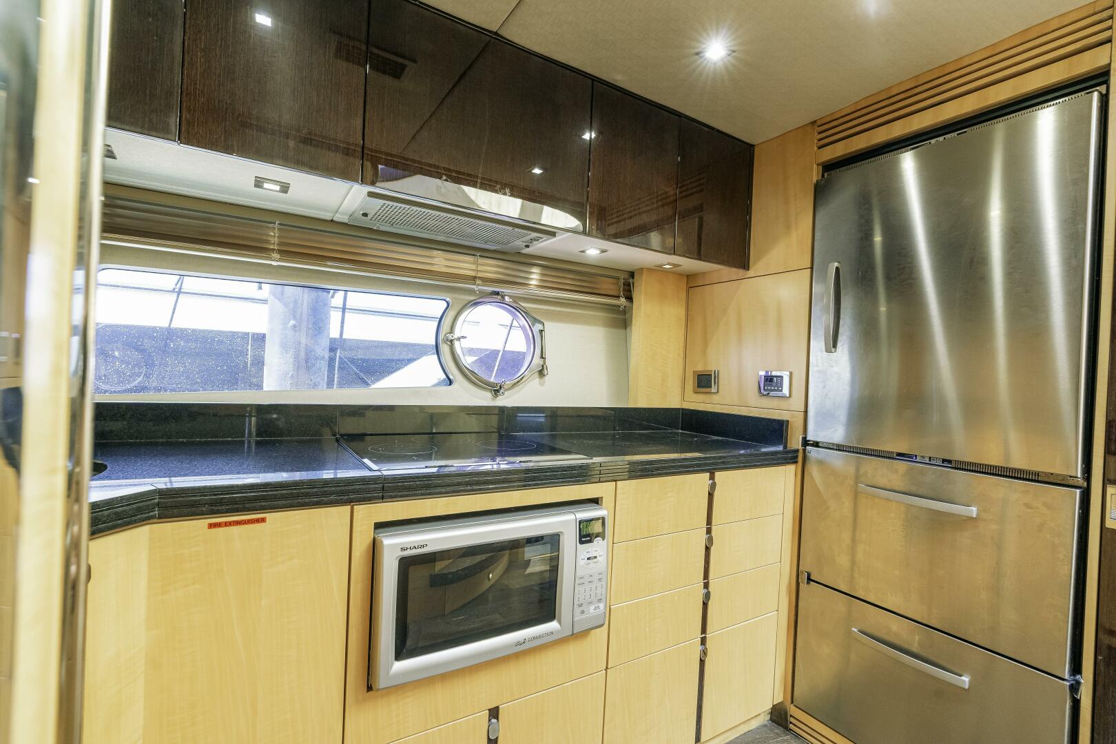 2014 Sunseeker Predator - Image 25