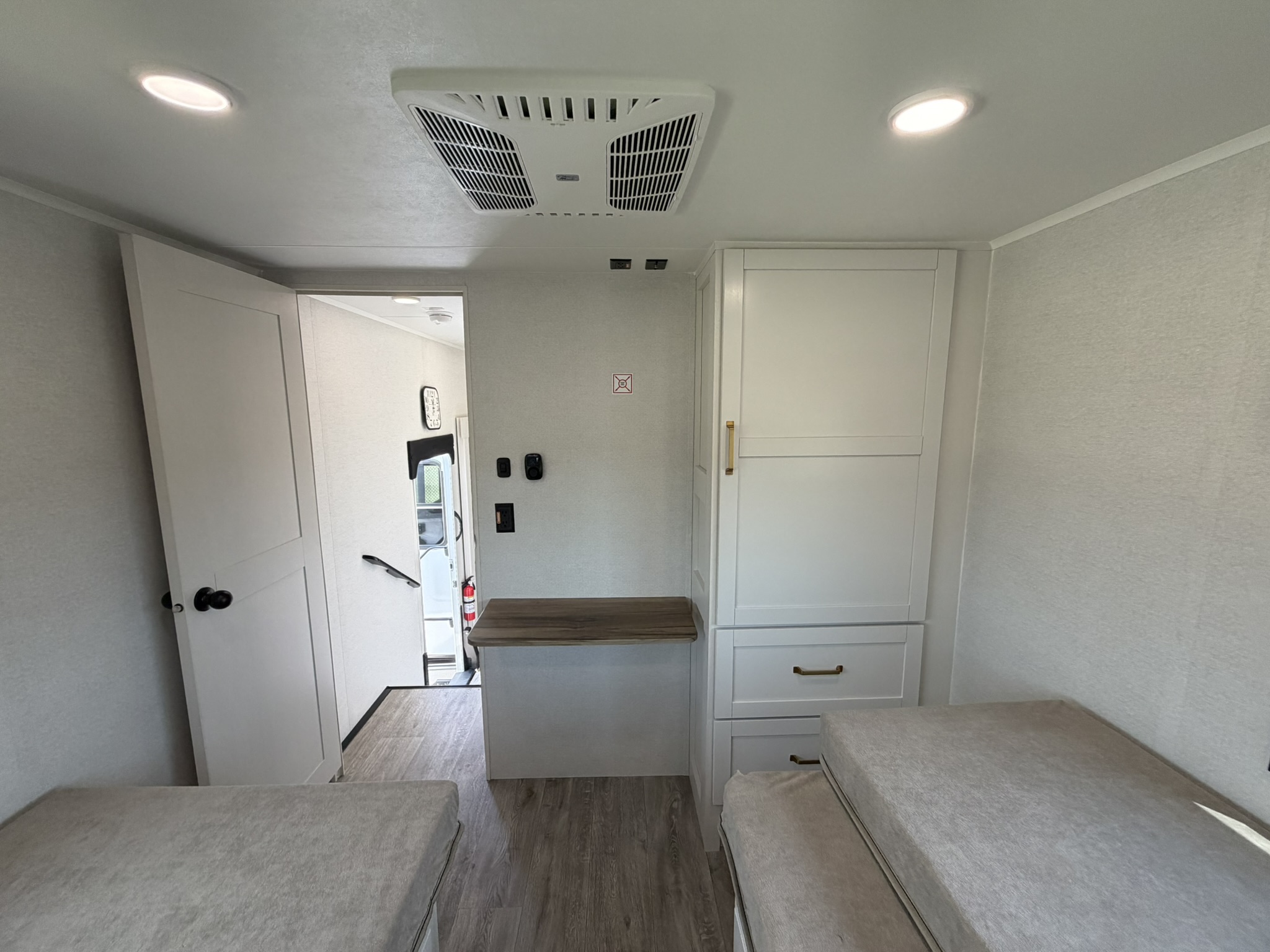 2027 JAYCO EAGLE 367TBTS - Image 43