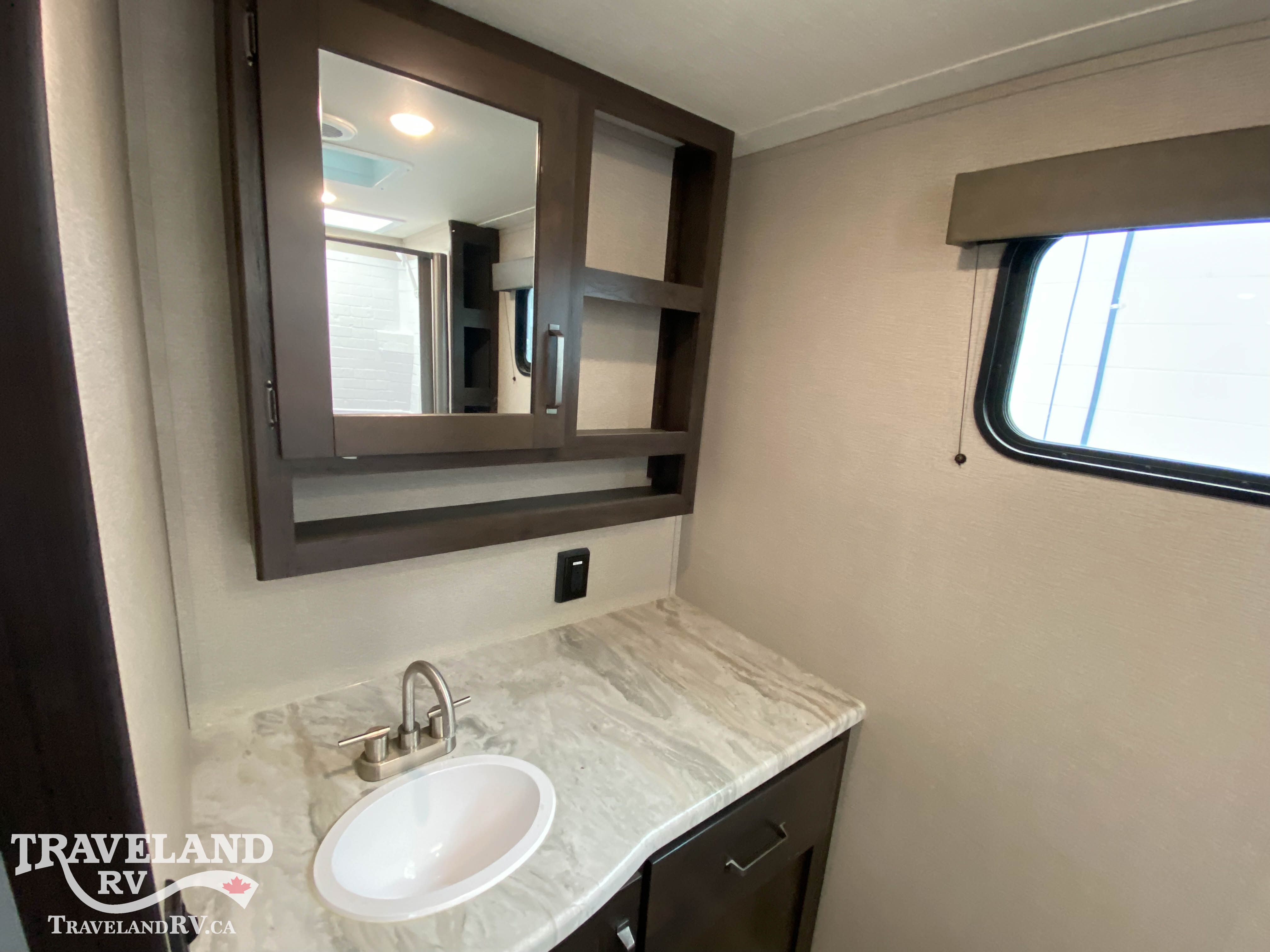 2023 Grand Design Transcend XPLOR 221RB - Image 14