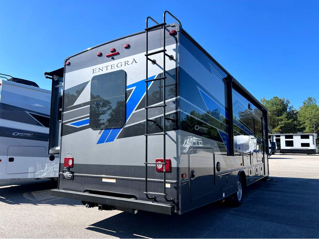 2027 ENTEGRA COACH ODYSSEY 29V - Image 4