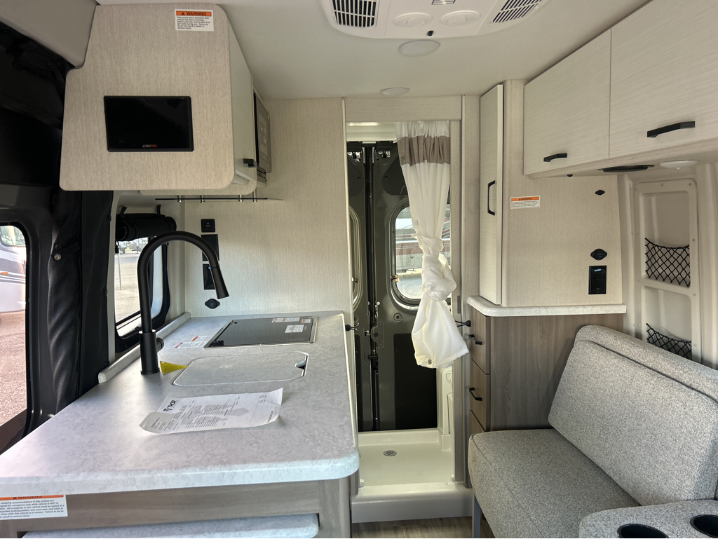 2026 THOR MOTOR COACH SCOPE 18MS - Image 8