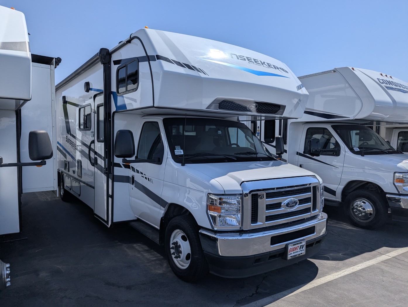2025 Forest River Sunseeker LE
