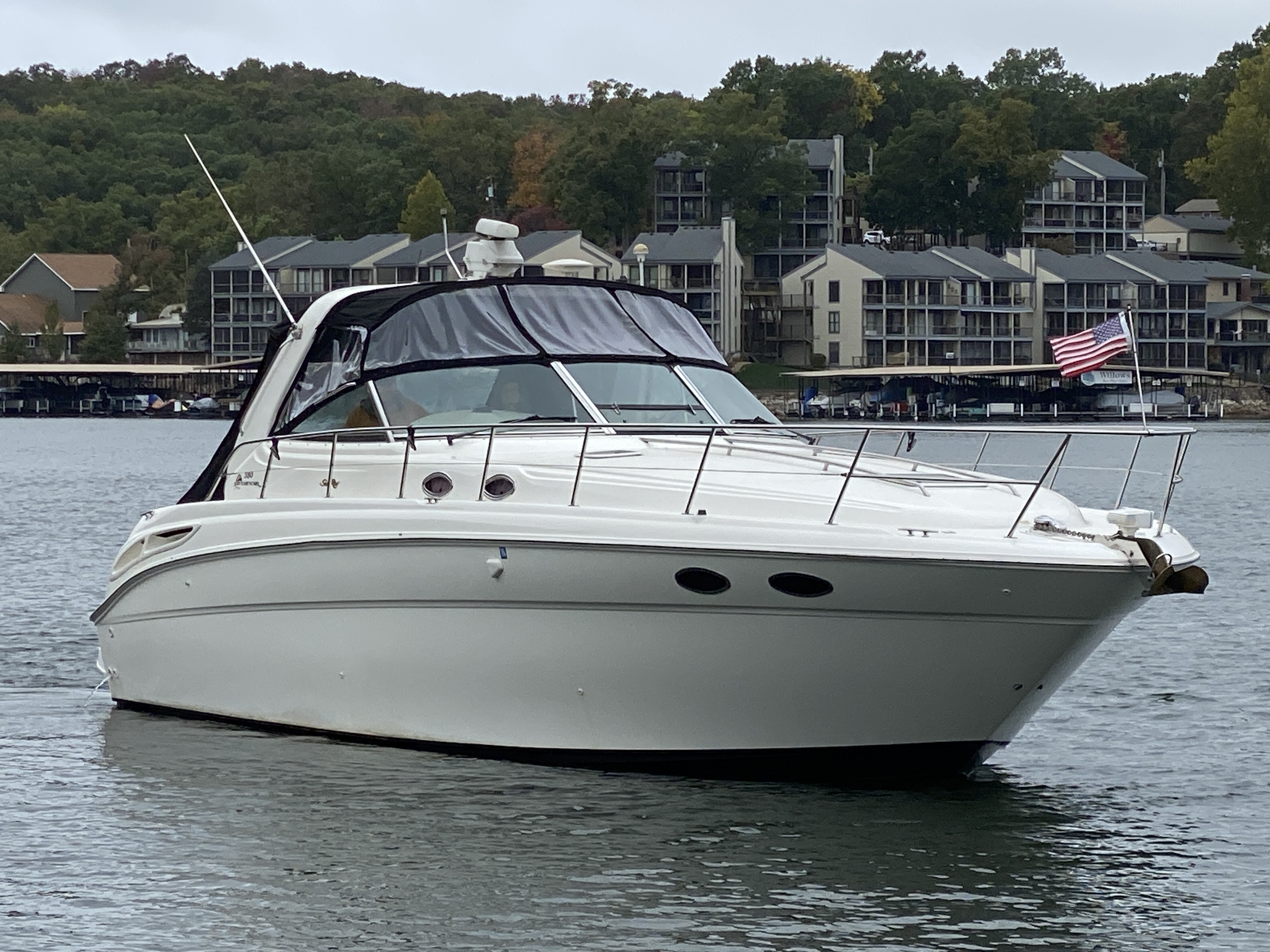 1999 Sea Ray 380 Sundancer - Image 35