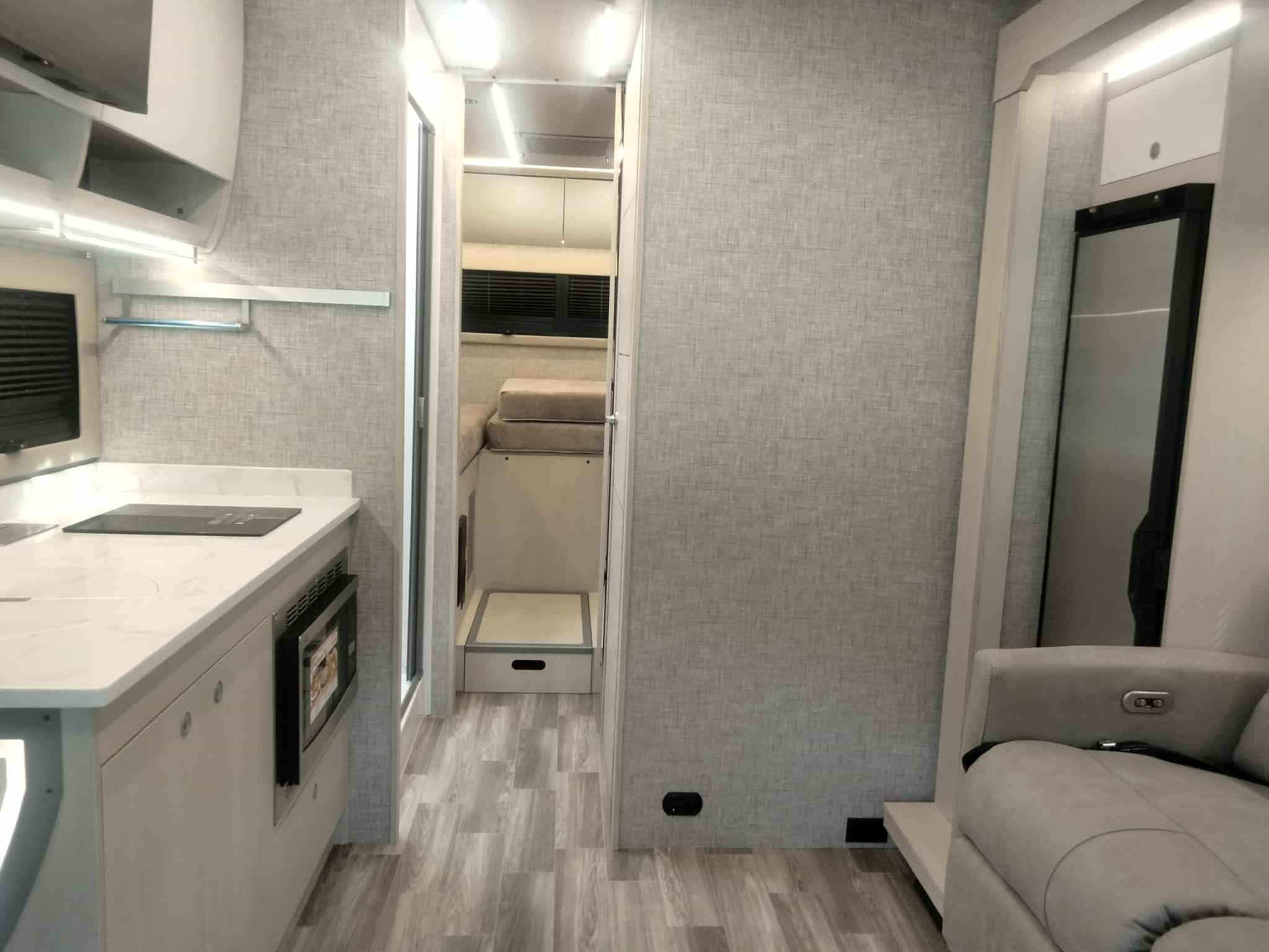 2026 TIFFIN WAYFARER 25 XLW - Image 31