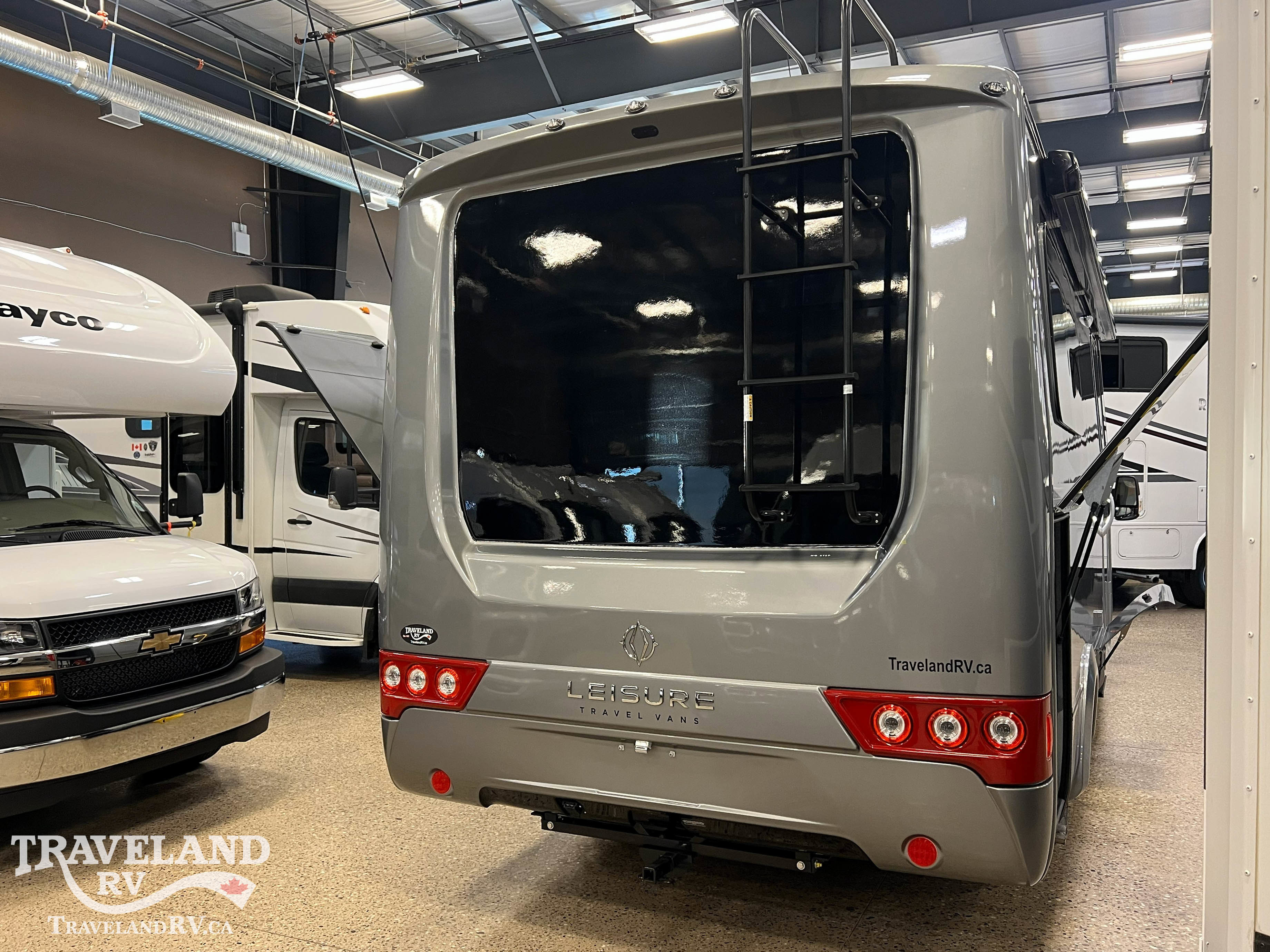 2026 Leisure Travel Wonder W24RTB - Image 8