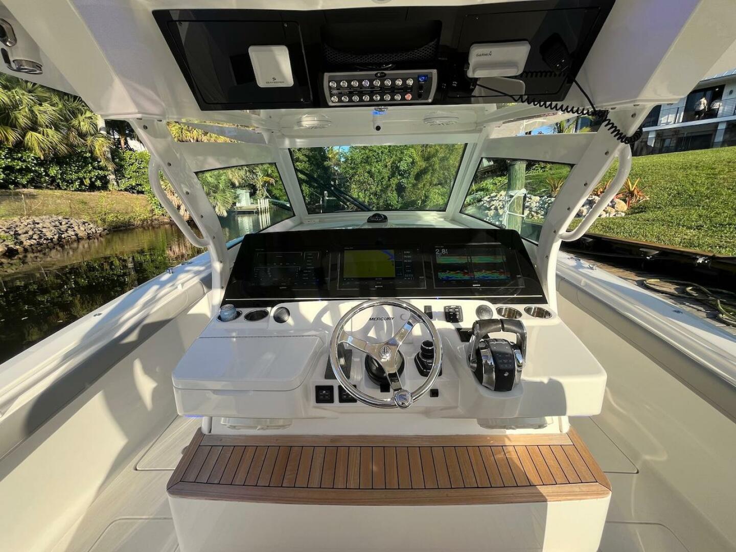 2018 Scout 380 LXF - Image 70