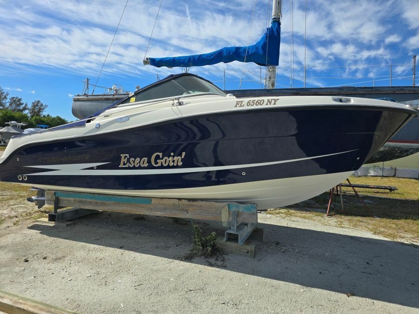 2008 Hydra-Sports 2200 DC - Image 33