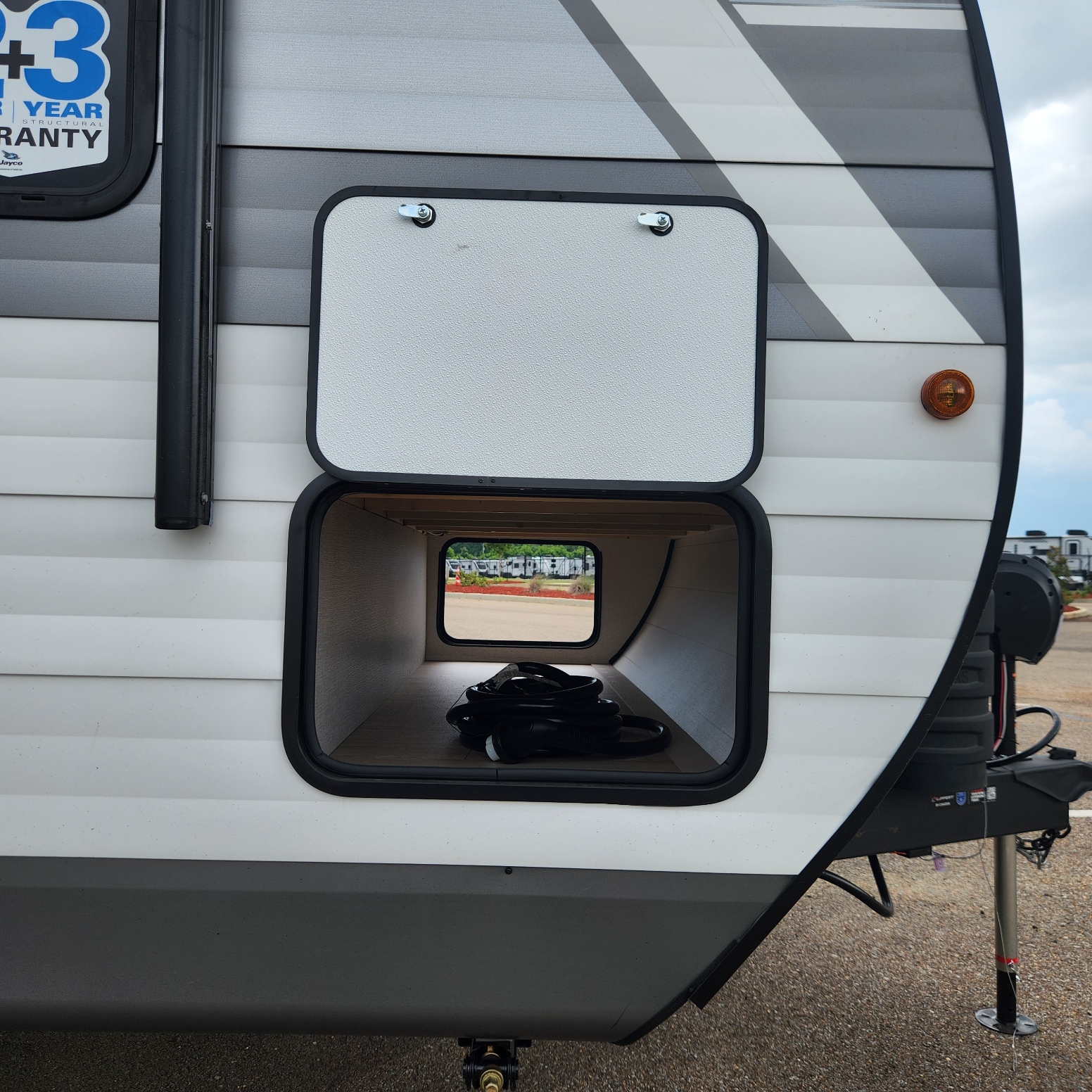 2027 Jayco Jay Flight SLX 261BHS - Image 10