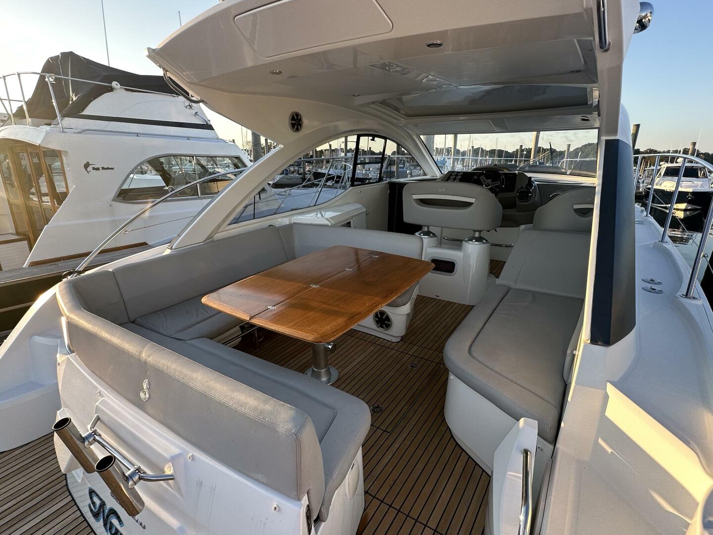 2013 BENETEAU 50 GRAN TURISMO Base - Image 3