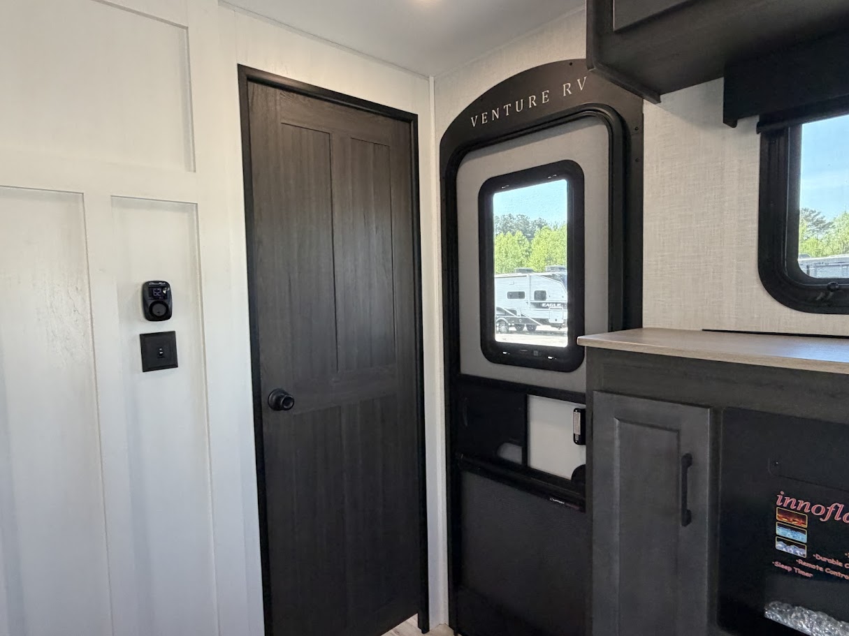 2026 VENTURE RV SPORTTREK 333VFK - Image 68