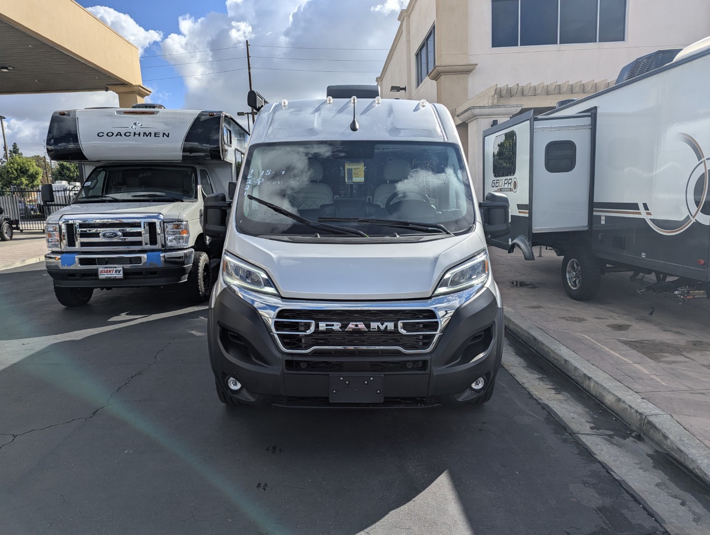 2026 Thor Motor Coach Rize