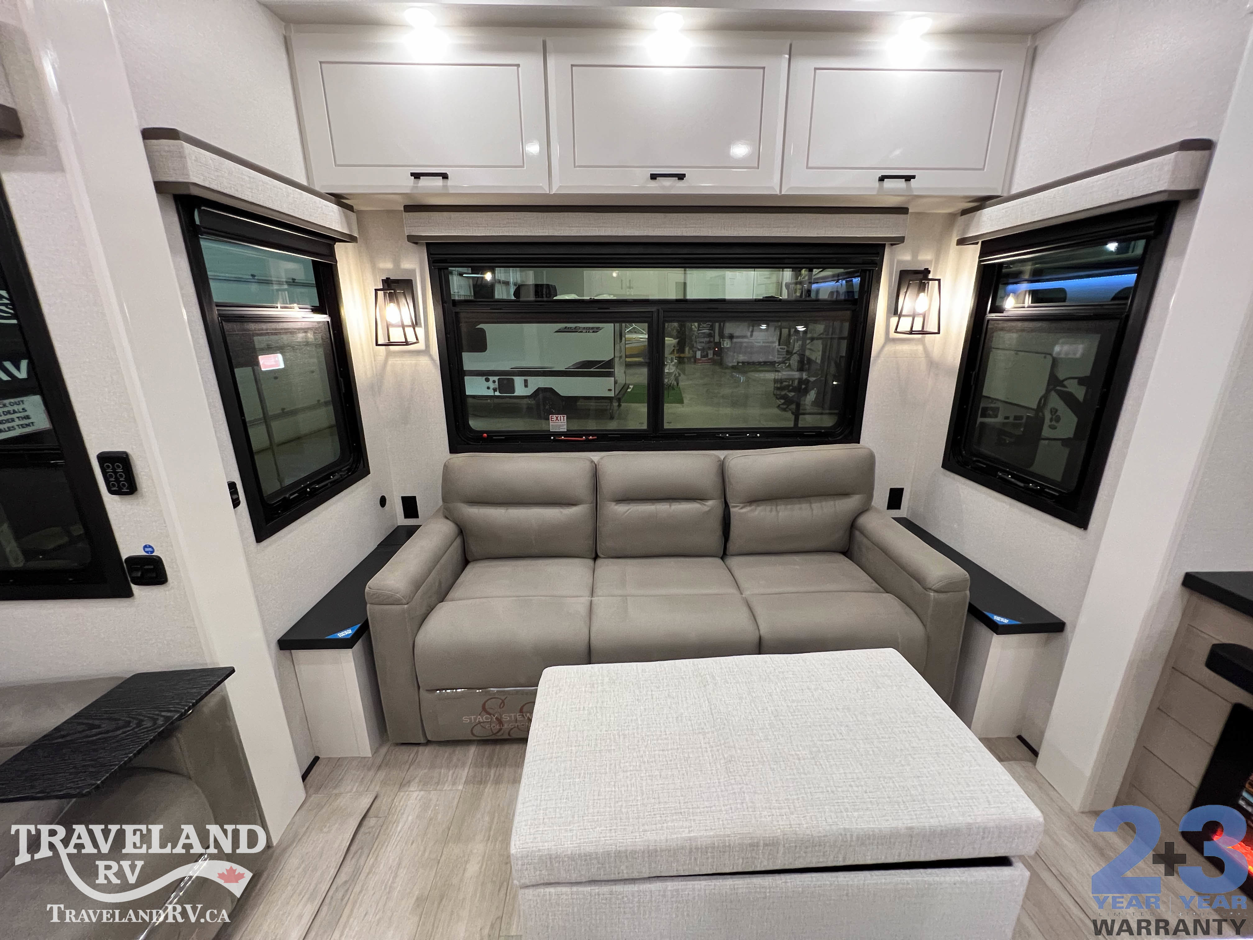 2026 Jayco Pinnacle 32RLTS - Image 26