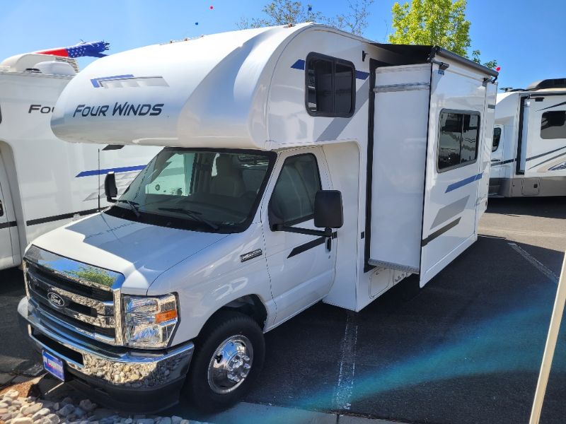 2026 Thor Motor Coach Four Winds 25Z - Image 2