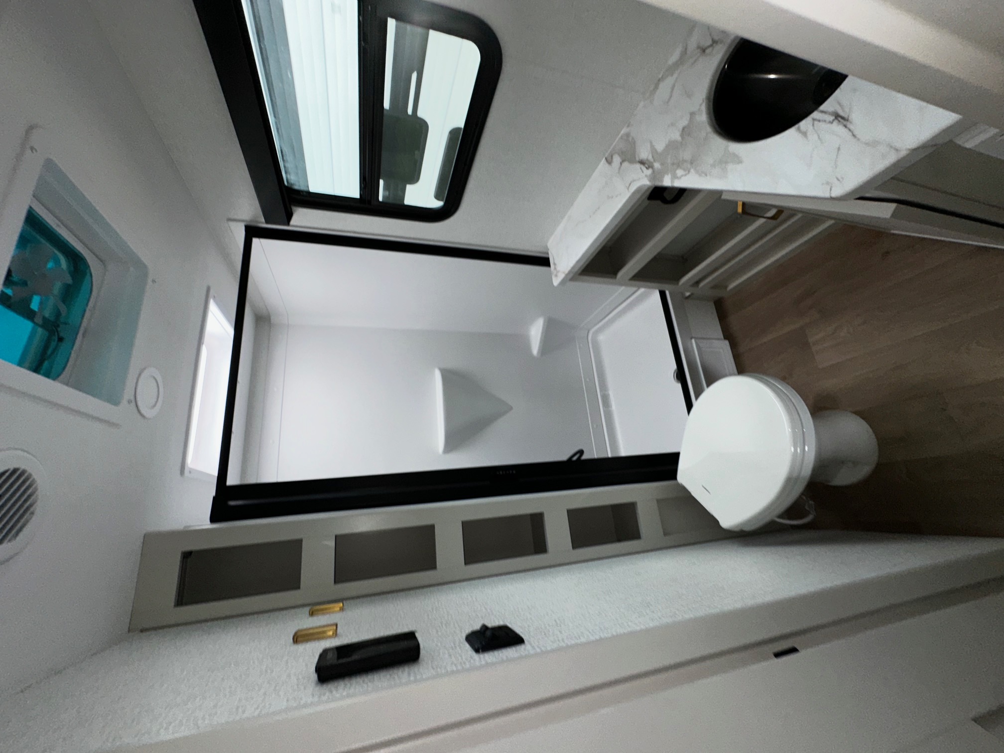 2027 Grand Design Imagine XLS 25DBE - Image 17