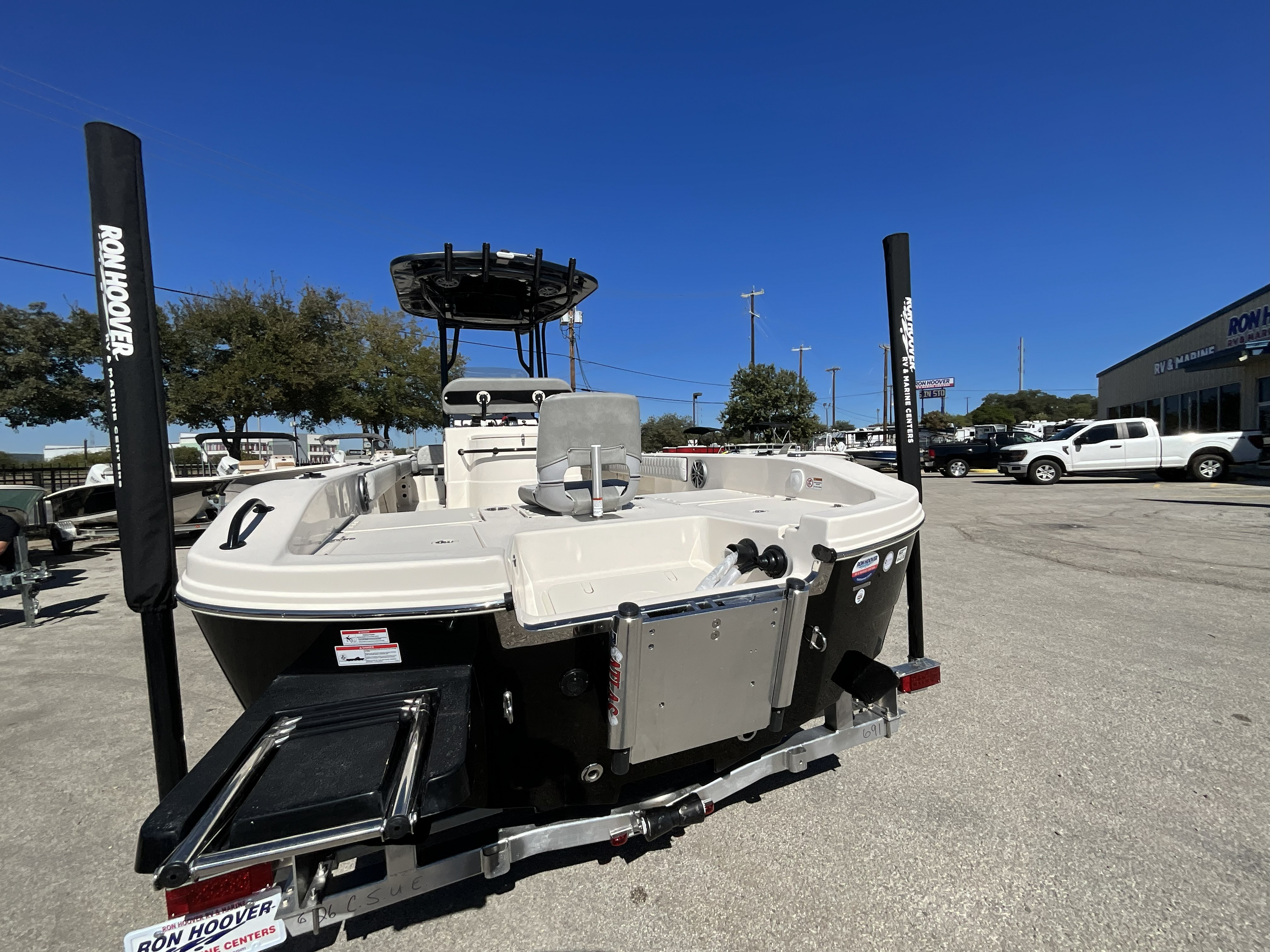 2026 Carolina Skiff 26 Ultra Elite - Image 3