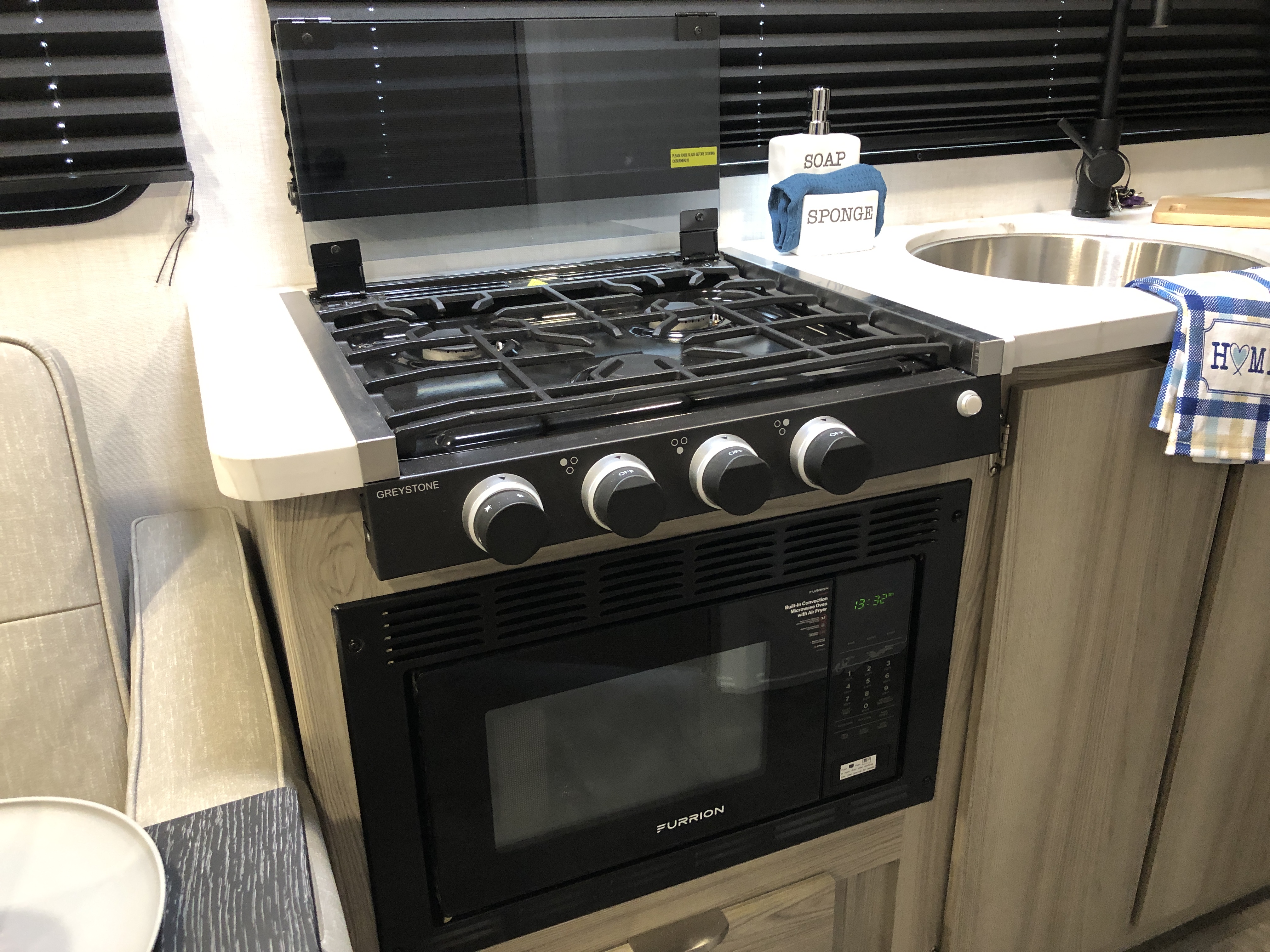 2025 Forest River Salem FSX 162RBS - Image 15