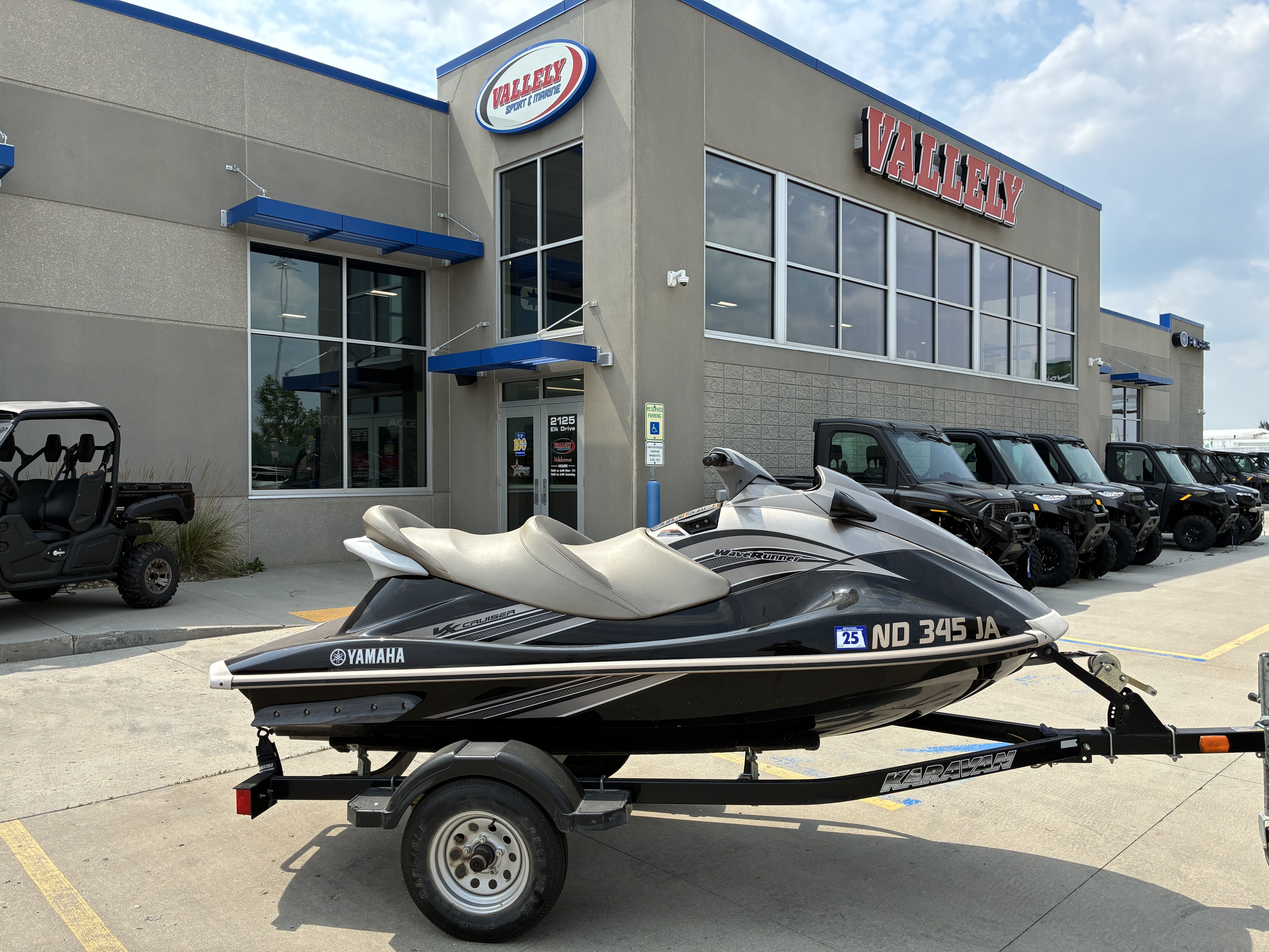 2010 Yamaha Marine WaveRunner VX Cruiser - Image 1