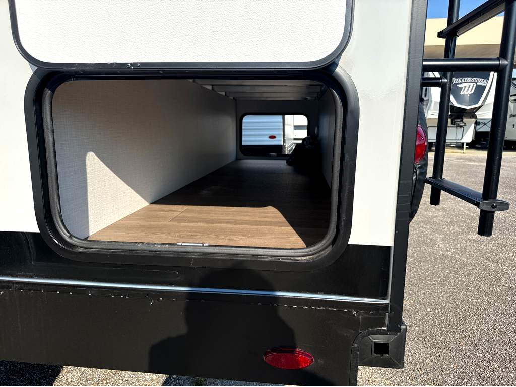 2027 VENTURE RV STRATUS 282VFD - Image 25