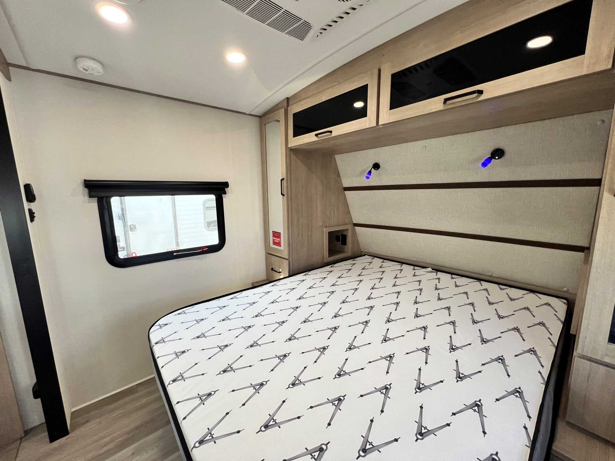 2026 Grand Design Imagine 2600RB - Image 14