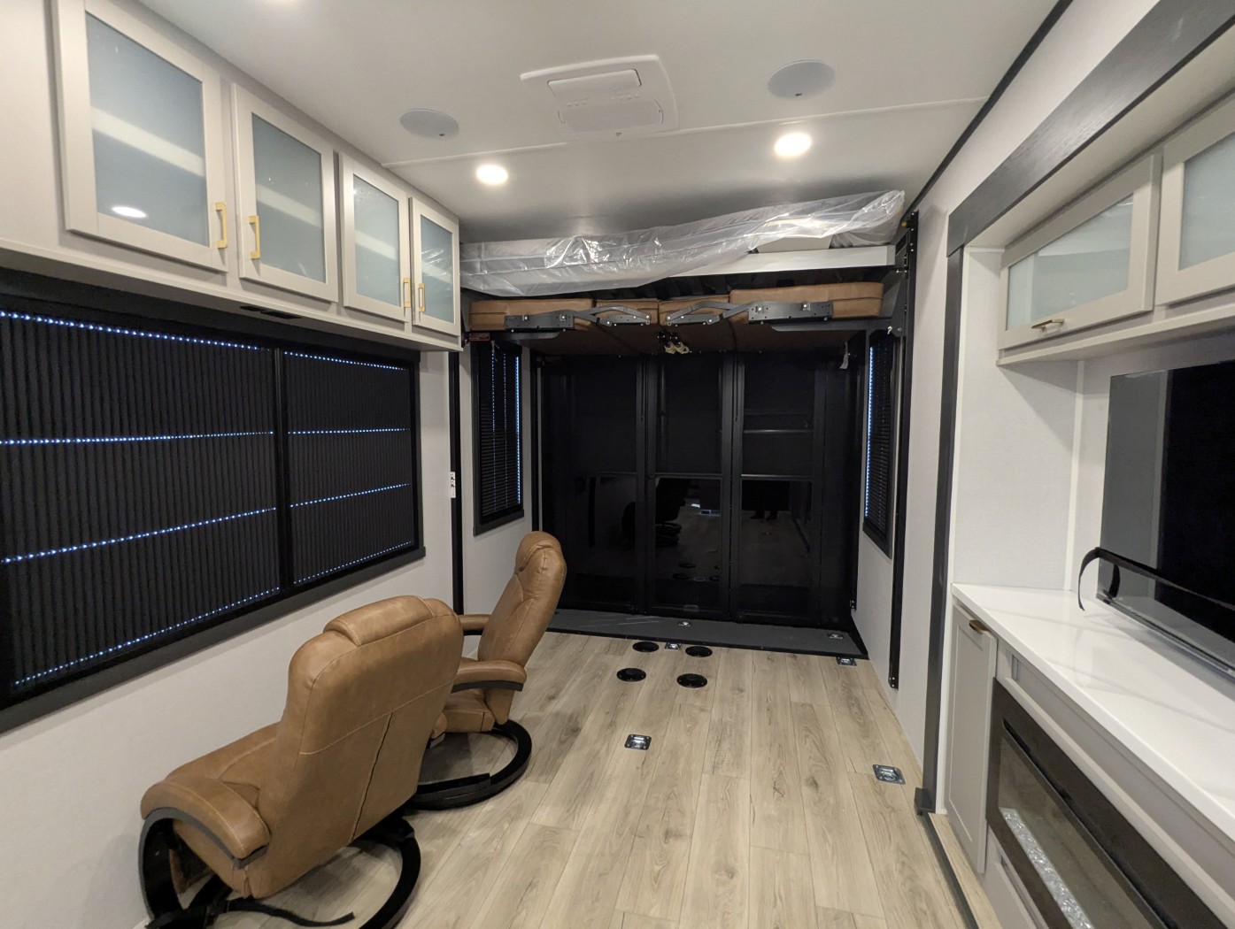 2027 Forest River Stealth 3217GX - Image 27