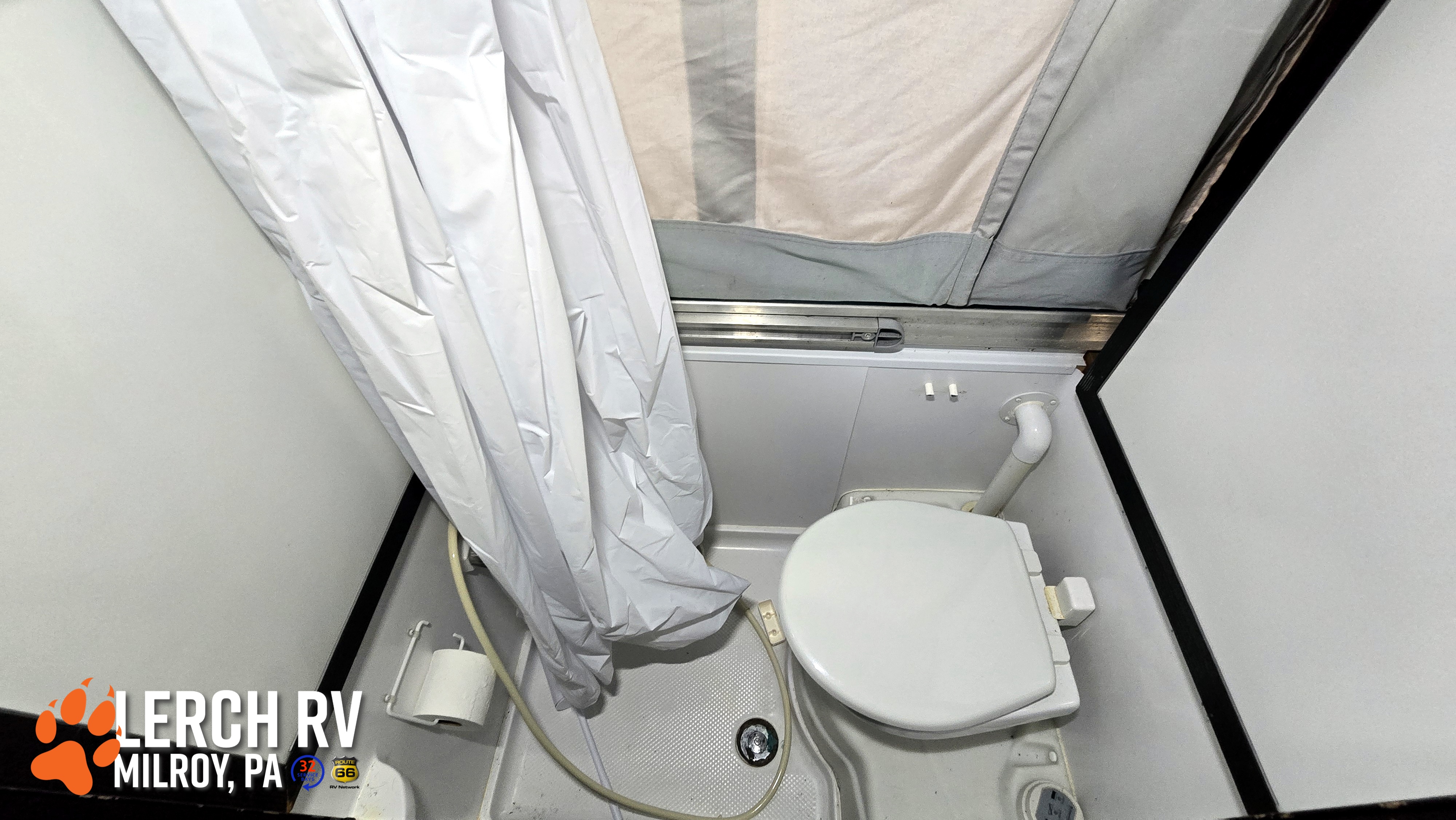2011 Coleman Highlander Avalon - Image 14