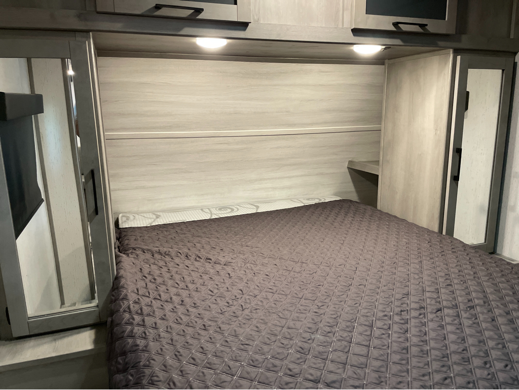 2022 Dutchmen RV Kodiak Ultra Lite 261RBSL - Image 12