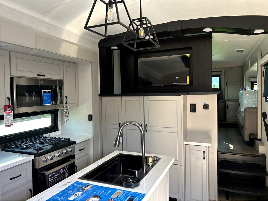 2026 JAYCO NORTH POINT 382FLRB - Image 10