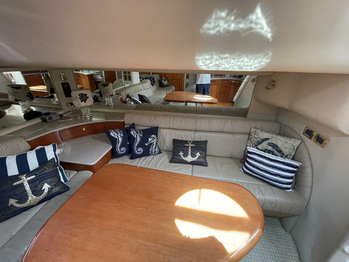 1998 Sea Ray 630 Super Sun Sport - Image 54