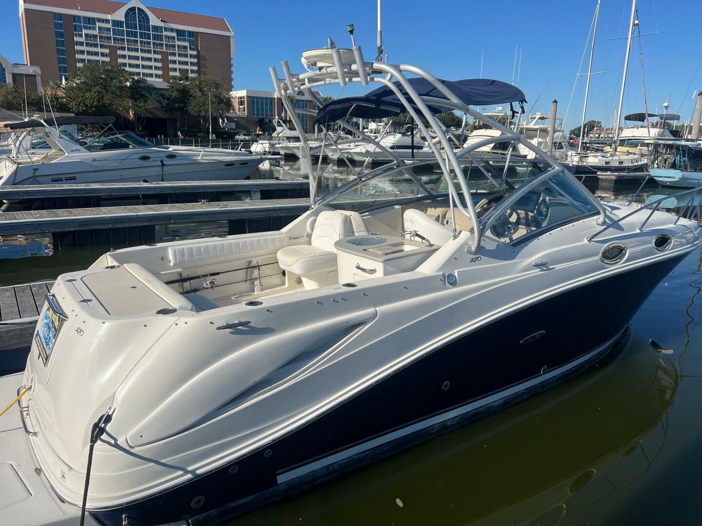 2006 Sea Ray 270 Amberjack - Image 4