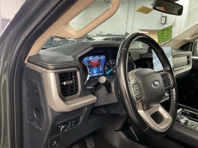 2022 Ford Expedition Utility 4D Limited 4WD V6 Turbo - Image 12